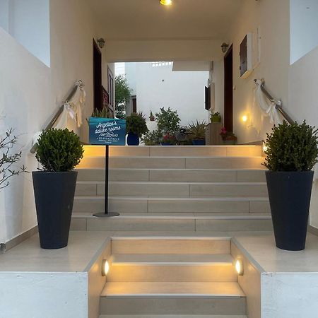Angelica'S Deluxe Rooms In Adamas Dış mekan fotoğraf