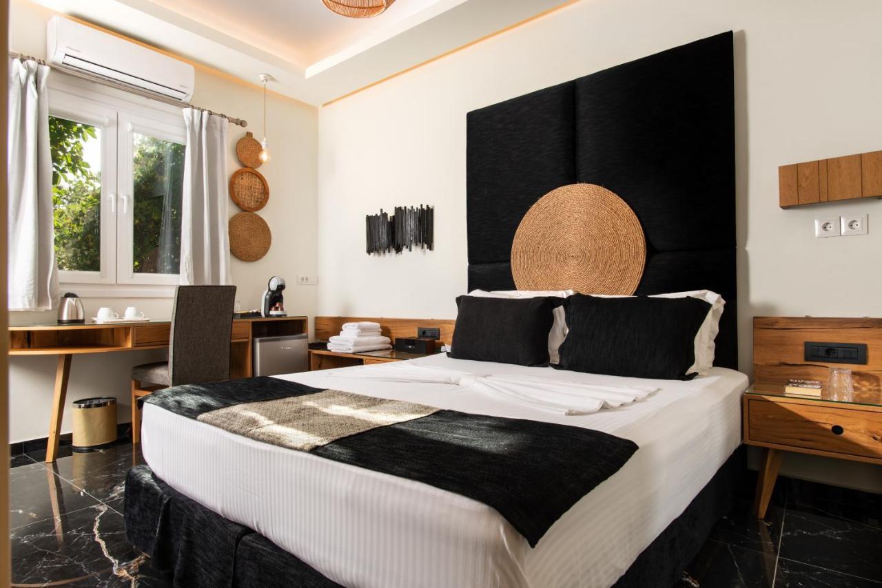 Angelica'S Deluxe Rooms In Adamas Dış mekan fotoğraf